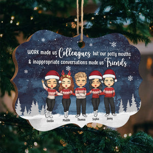 Nos propos déplacés et nos conversations inappropriées ont fait de nous des amis - Décoration de Noël en bois personnalisée en forme de Benelux - Collègue, bureau, appréciation des employés, cadeau d'adieu, ami de travail, amitié entre collègues