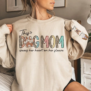 Une maman chien porte son cœur sur sa manche - Sweat-shirt unisexe personnalisé avec motif sur la manche - Cadeau pour les propriétaires et les amoureux des animaux