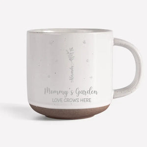 L'amour grandit ici - Mug personnalisé en céramique pour famille - Cadeau pour maman et grand-mère