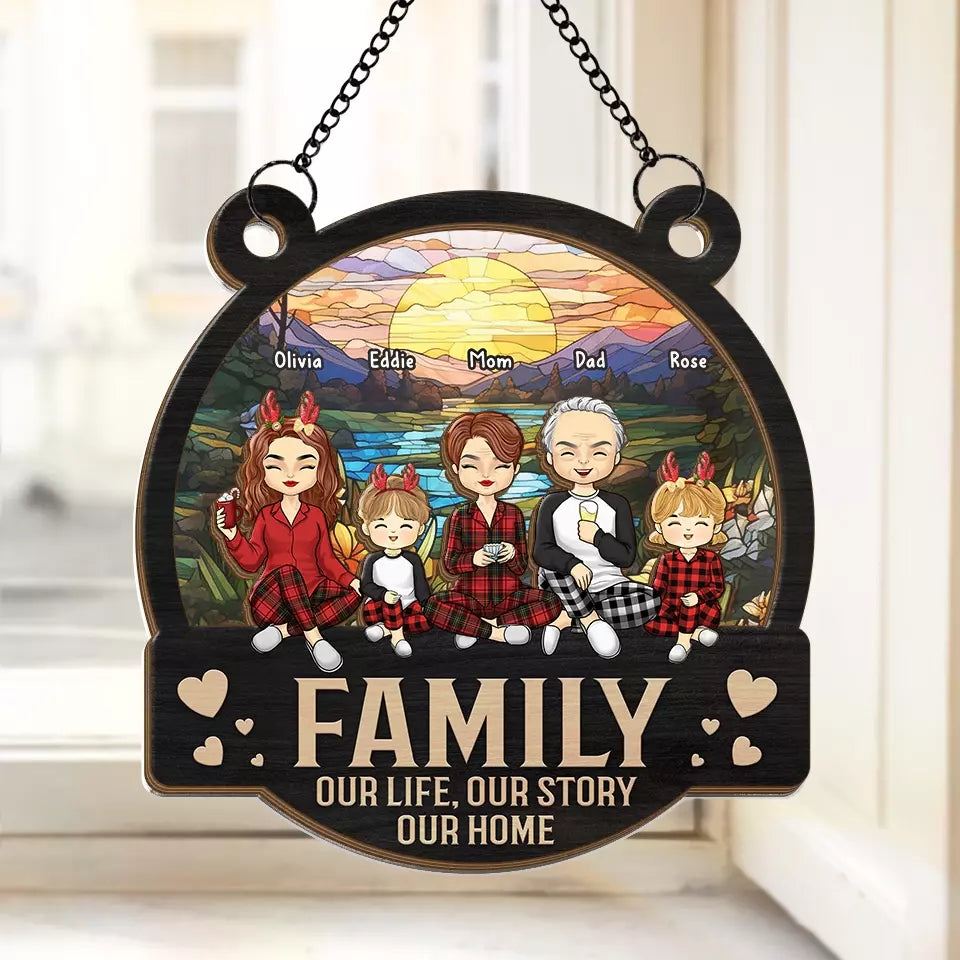 La famille est au cœur de Noël - Attrape-soleil personnalisé pour fenêtre - Cadeau de Noël pour les membres de la famille
