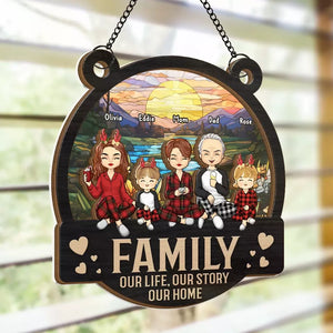 La famille est au cœur de Noël - Attrape-soleil personnalisé pour fenêtre - Cadeau de Noël pour les membres de la famille
