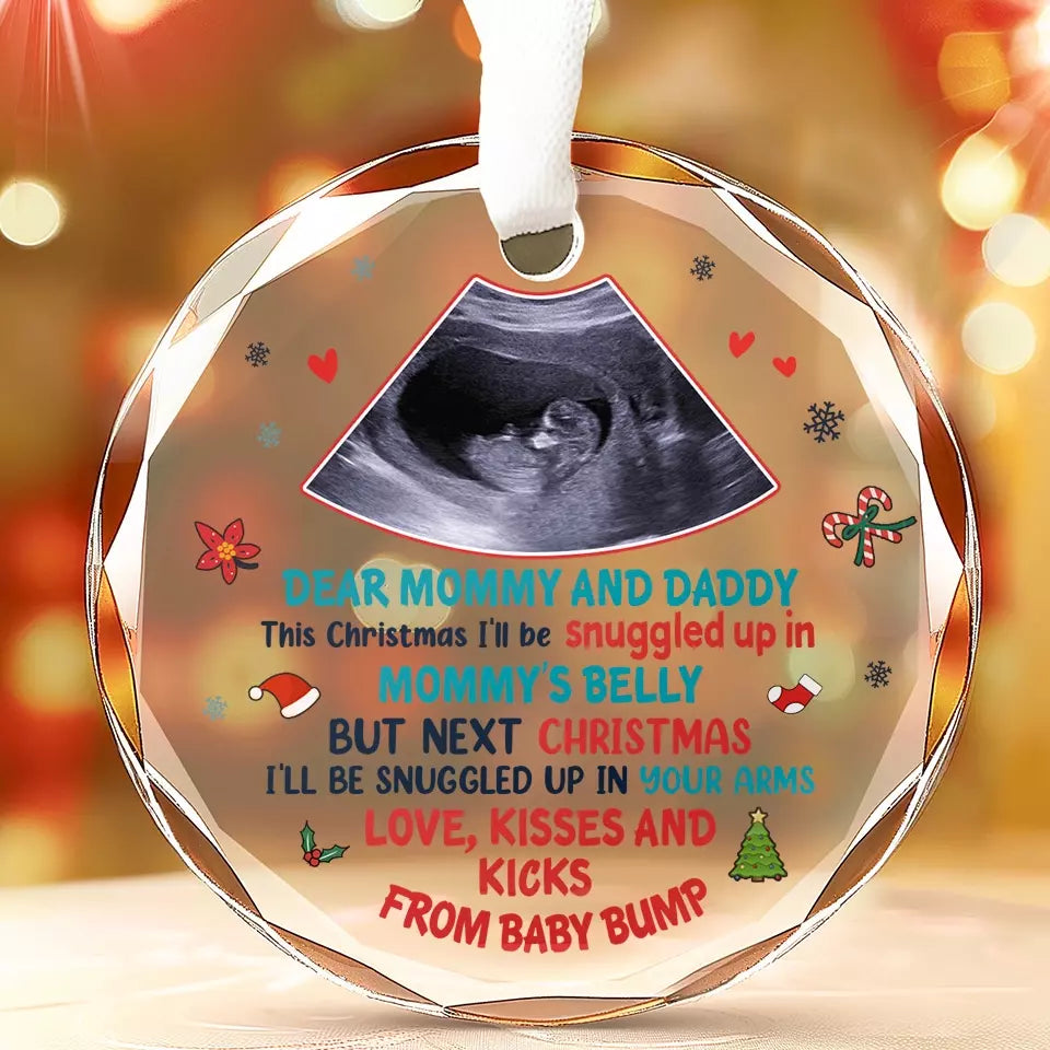 Photo personnalisée ce Noël, je serai blotti dans le ventre de maman - Ornement en verre personnalisé en forme de cercle pour la famille - Cadeau de Noël pour bébé, enfant, nouveau-né