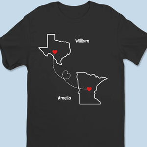 La distance est temporaire, mais notre amour est éternel - T-shirt unisexe personnalisé pour couple, t-shirt premium, sweat à capuche - Cadeau pour mari et femme, anniversaire, relation à distance