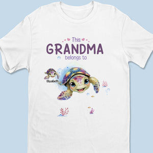 L'héritage de l'amour dans chaque câlin - T-shirt unisexe personnalisé pour la famille, t-shirt premium, sweat à capuche - Cadeau pour maman, grand-mère