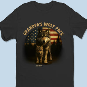 Pack Strong, Papa Stronger - T-shirt unisexe personnalisé pour la famille, T-shirt premium, sweat à capuche - Fête des pères, cadeau pour papa, grand-père