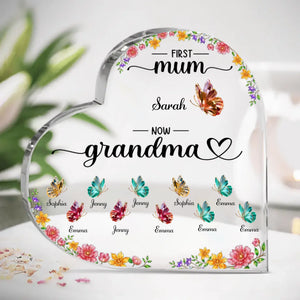 Custom Heart Shaped Acrylic Plaque - Personalized Mother's Day Gifts For Mom, Grandma - Love Grows In Our Family