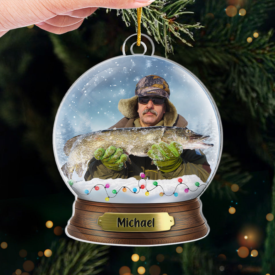 Photo personnalisée Il n'y a pas de mauvaise journée quand on pêche - Ornement de pêche personnalisé personnalisé - Forme personnalisée en acrylique - Cadeau de Noël pour les amateurs de pêche, pêcheur