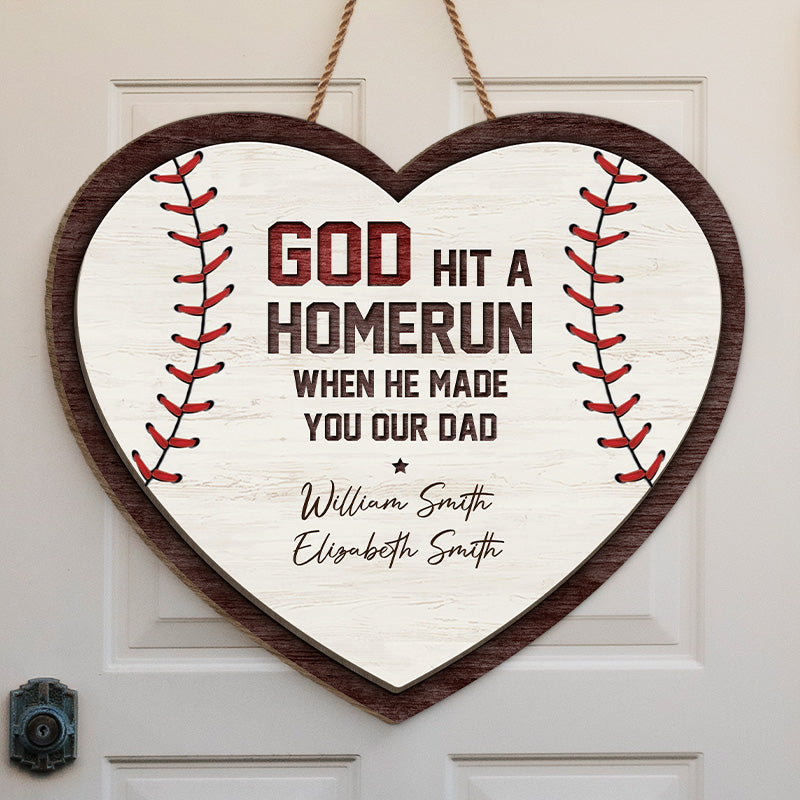 Dieu a frappé un coup de circuit en faisant de toi notre père - Panneau en bois personnalisé en forme de cœur pour la décoration intérieure - Cadeau de pendaison de crémaillère pour papa et grand-père