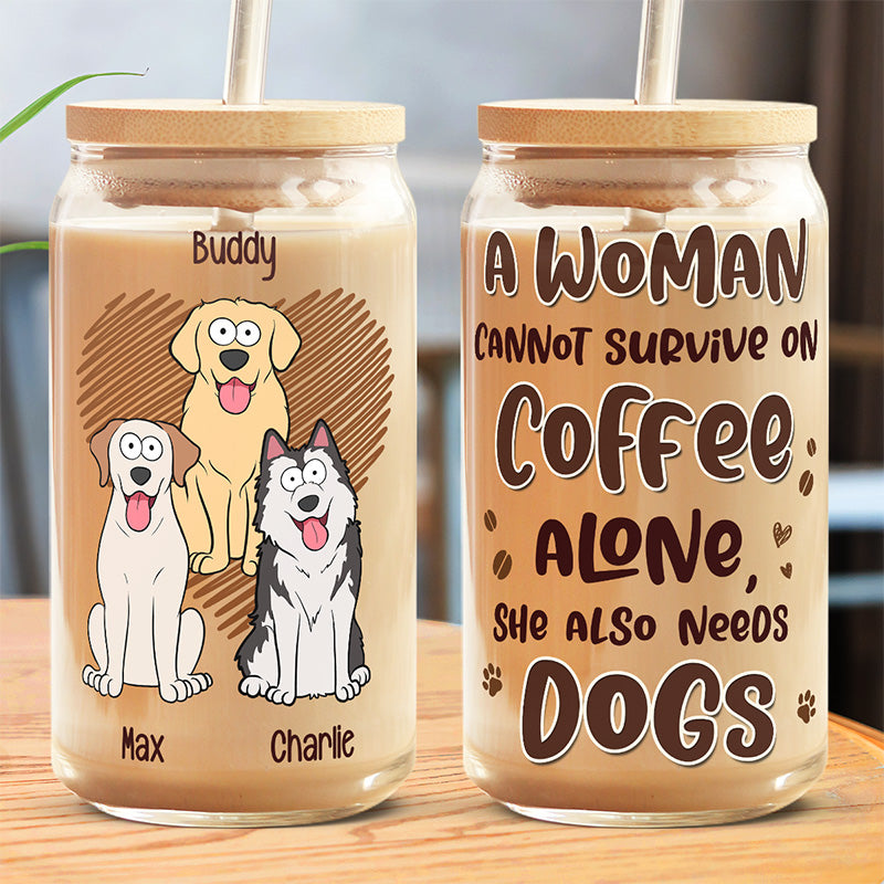 Tout ce dont j'ai besoin, c'est de café et de chiens - Tasse en verre personnalisée pour chien, tasse à café glacé - Cadeau de Noël pour les propriétaires d'animaux et les amoureux des animaux