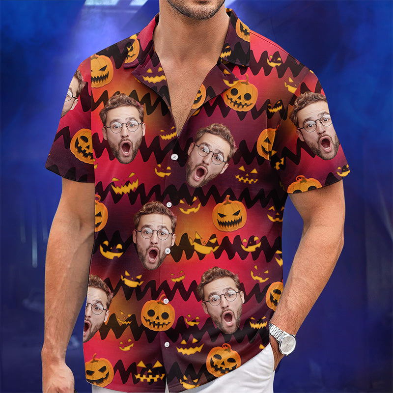 Photo personnalisée Quoi que vous fassiez, ne vous endormez pas - Chemise hawaïenne tropicale unisexe personnalisée pour la famille - Cadeau d'Halloween pour les membres de la famille, les propriétaires d'animaux de compagnie, les amoureux des animaux