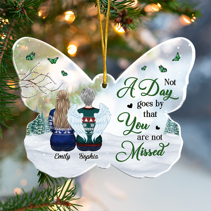 Ornement commémoratif personnalisé en acrylique en forme de papillon - Cadeau de Noël, souvenir de condoléances pour les membres de la famille