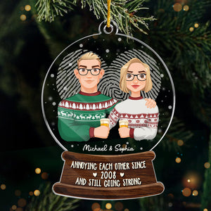 Joyeux Noël ! Décoration personnalisée pour couple en acrylique en forme de boule à neige. Cadeau de Noël pour mari et femme, anniversaire.