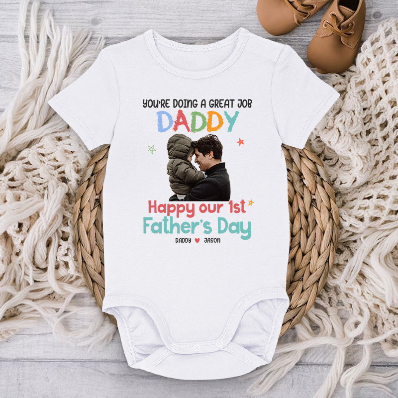 Photo personnalisée : Joyeuse fête des Pères ! - Body bébé personnalisé pour la famille - Cadeau de fête des Pères, cadeau de baby shower, cadeau pour le premier papa