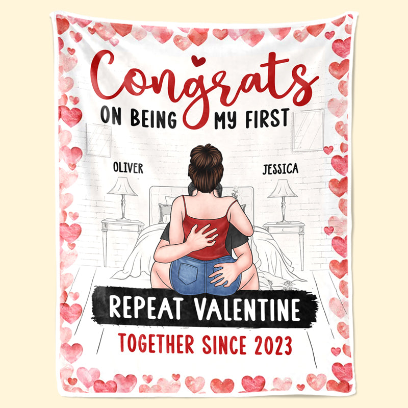 Félicitations pour ma première Saint-Valentin répétée ! Couverture personnalisée pour couple - Cadeau pour mari et femme, anniversaire