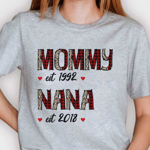 Mommy Grandma - Personalized Unisex T-shirt, Hoodie, Sweatshirt.