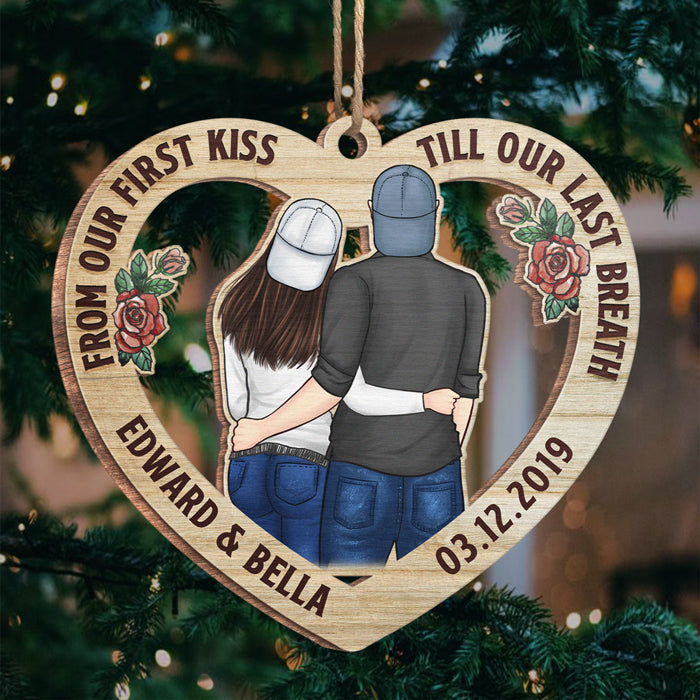 De notre premier baiser, mon amour - Décoration de Noël en bois personnalisée en forme de cœur - Cadeau pour couple, mari et femme, anniversaire, fiançailles, mariage, cadeau de mariage, cadeau de Noël