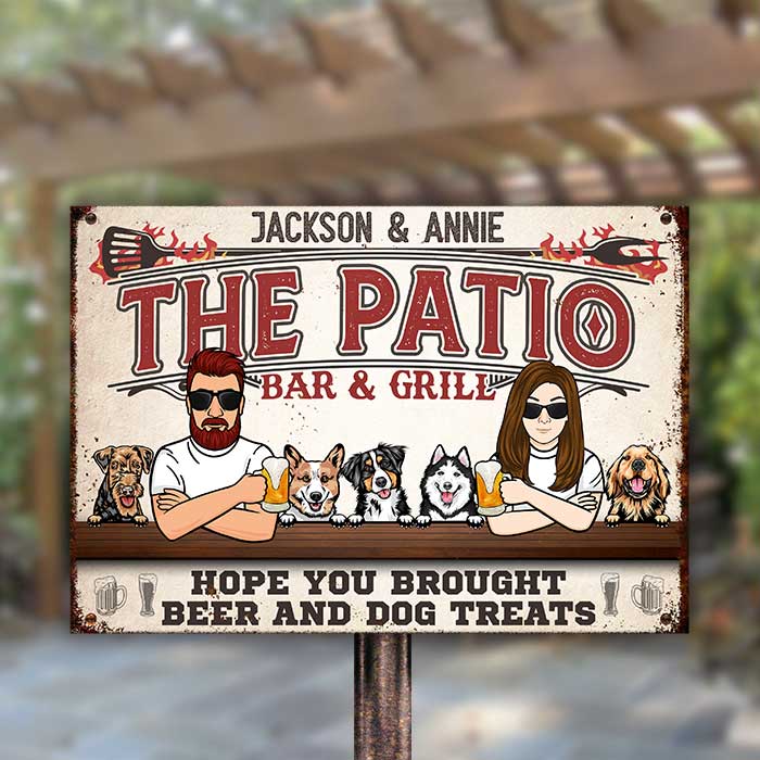 The Patio Bar &amp; Grill - Plaque métallique personnalisée - Cadeau pour couple, mari et femme