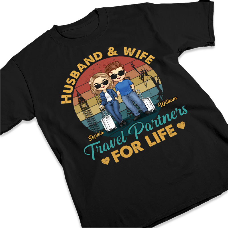 Mari et femme, partenaires de voyage pour la vie - T-shirt, sweat à capuche et sweat-shirt unisexe personnalisé pour couple - Cadeau pour mari et femme, anniversaire, amoureux du voyage