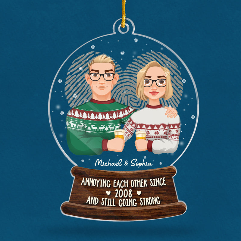 Joyeux Noël ! Décoration personnalisée pour couple en acrylique en forme de boule à neige. Cadeau de Noël pour mari et femme, anniversaire.