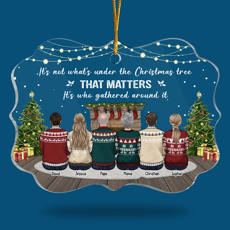 Réunis autour du sapin de Noël – Décoration familiale personnalisée – Acrylique en forme de Benelux – Cadeau de Noël pour les membres de la famille